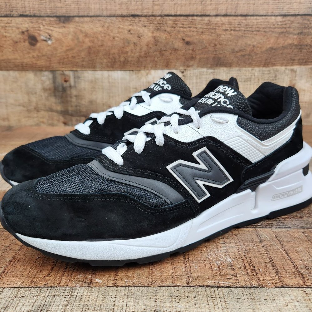 New Balance 997 USA Made Men Sz 11.5 D Sport Black White Classic Sneaker M997SBW - Picture 3 of 9